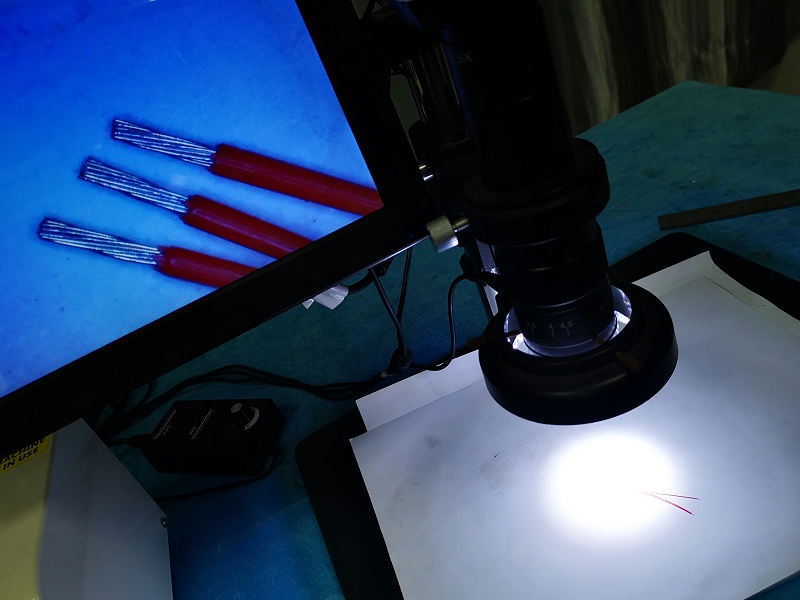 瑞舟端子机加工34号铁氟龙线切断剥皮