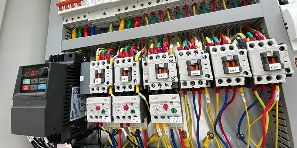 瑞舟自动化二次线加工设备正式投放欧美市场，国产柔性线束装备走向国际高端制造