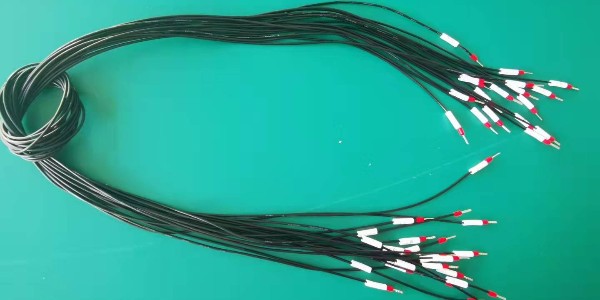 瑞舟设备加工二次线